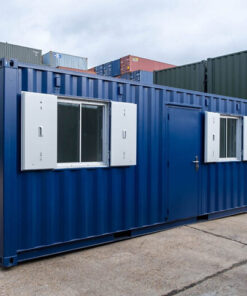 Contenedor de oficina de 20' con 2 ventanas
